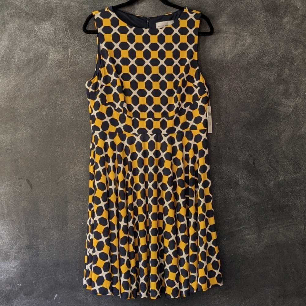 NWT Donna Morgan Sleeveless Fit & Flare Midi Dress